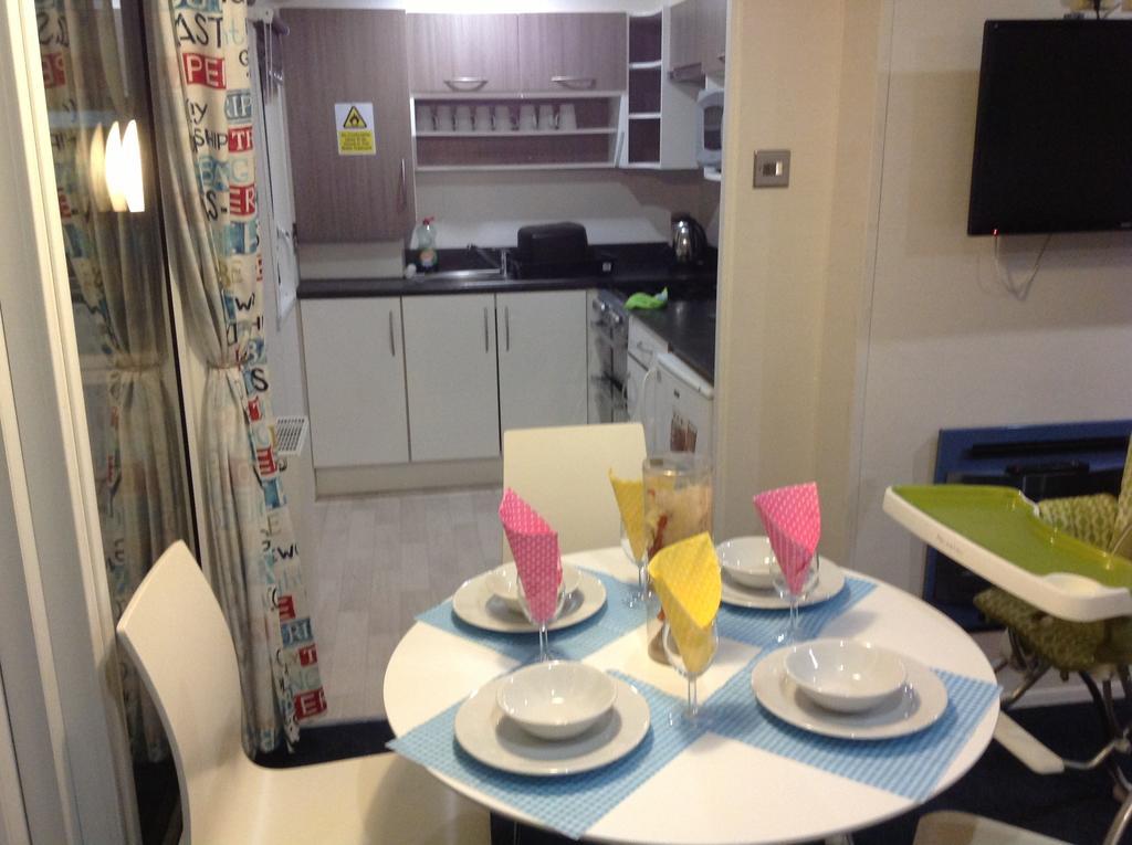 Ritz Summerhouse Otel Hastings Oda fotoğraf